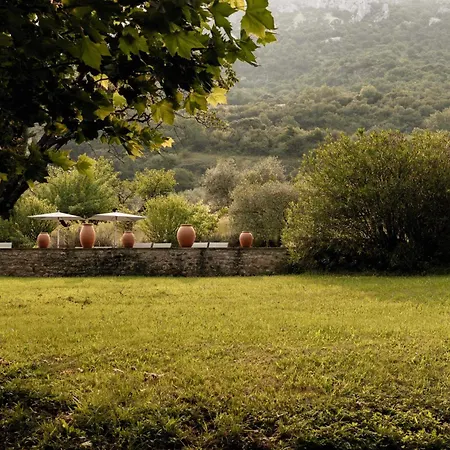 Casa Ostara Bed & Breakfast