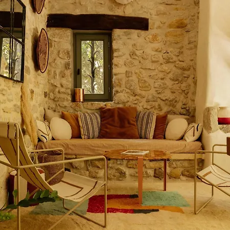 Casa Ostara Bed & Breakfast 3*