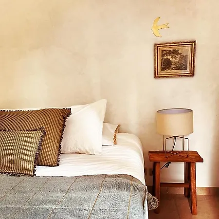 Casa Ostara Bed & Breakfast