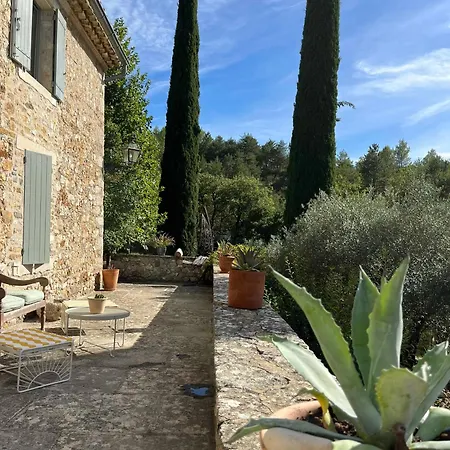 Casa Ostara 3*